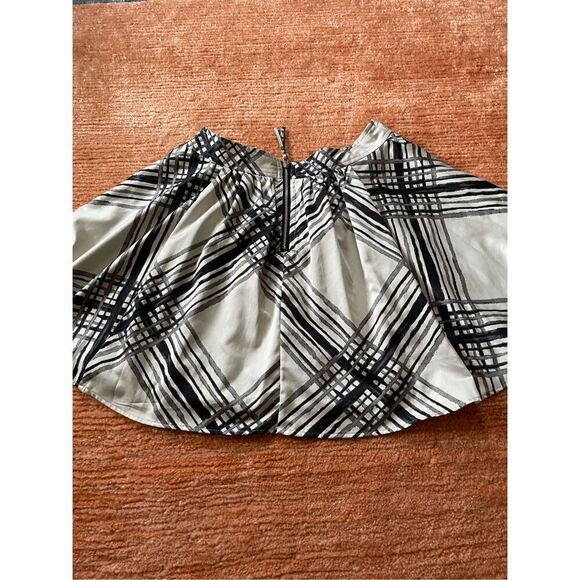Go International Crosshatch Skater Mini Skirt 1 - Picture 3 of 7